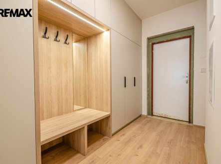 Prodej bytu, 3+kk, 74 m²