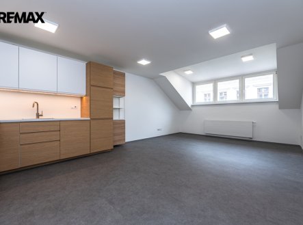 mh7-6058.jpg | Pronájem bytu, 2+kk, 75 m²