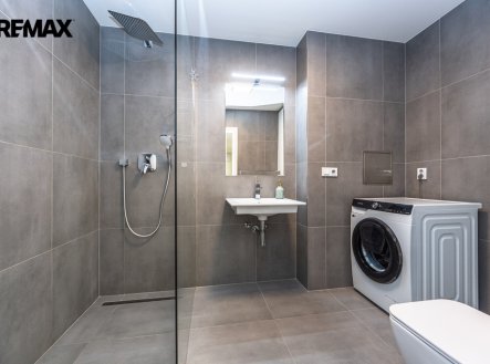 Pronájem bytu, 2+kk, 75 m²