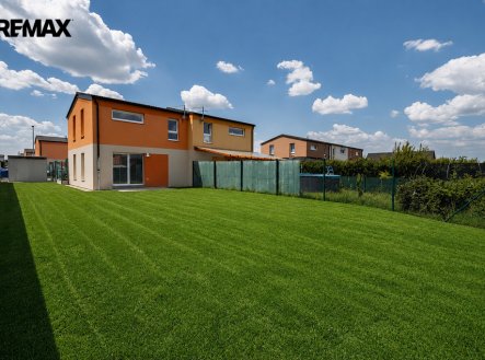 Pronájem domu/vily, 96 m²