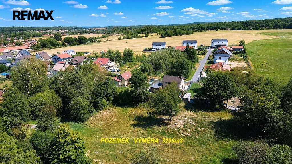 Pohled na pozemek