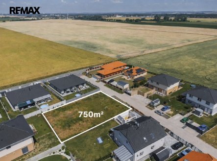 Prodej pozemku pro bydlení, 750 m²