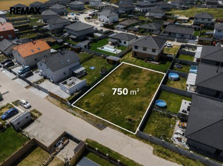 Prodej pozemku pro bydlení, 750 m²