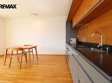 Pronájem bytu, 2+kk, 50 m²