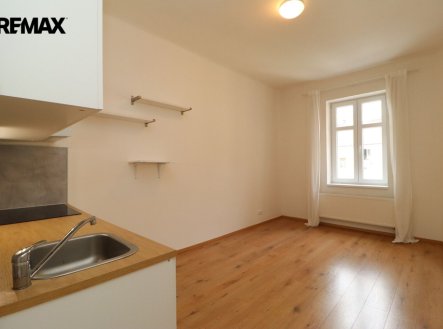 Pronájem bytu, 2+kk, 40 m²
