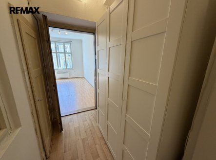Pronájem bytu, 1+1, 50 m²