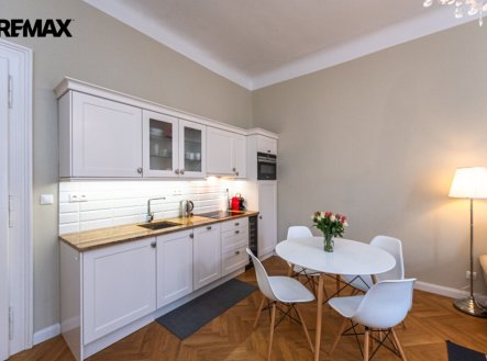 Pronájem bytu, 3+kk, 73 m²