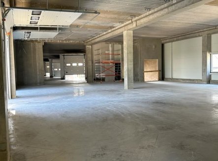 Pronájem skladu, 959 m²