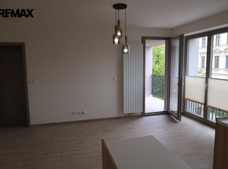 Pronájem bytu, 2+kk, 53 m²
