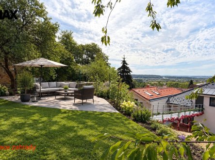 Prodej bytu, 4+kk, 117 m²