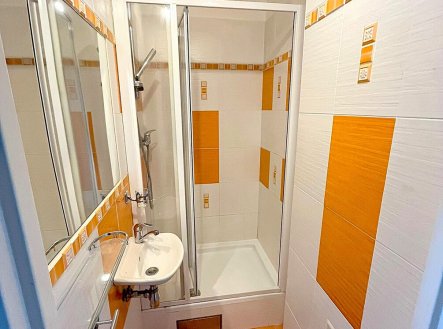 Pronájem bytu, 1+kk, 27 m²