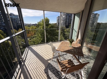 Pronájem bytu, 1+kk, 59 m²