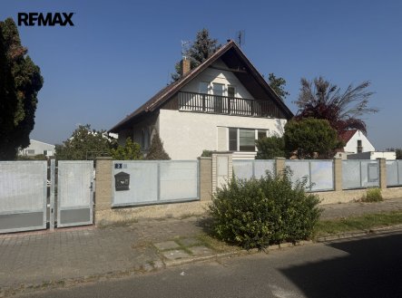 Pronájem domu/vily, 230 m²