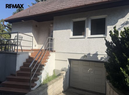 Pronájem domu/vily, 230 m²