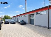 Pronájem skladu, 753 m²