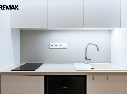 Pronájem bytu, 1+kk, 40 m²