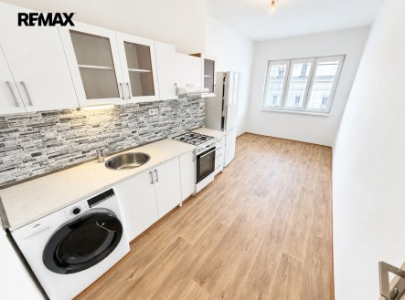 Pronájem bytu, 2+kk, 50 m² obrázek