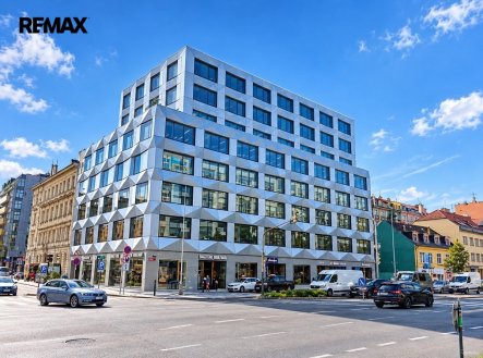 Pronájem kanceláře, 458 m²