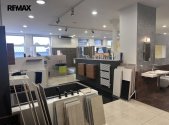 Pronájem obchodní prostory, 407 m²