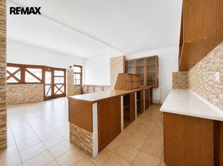 Pronájem obchodní prostory, 126 m²