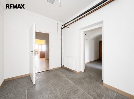 Pronájem obchodní prostory, 126 m²