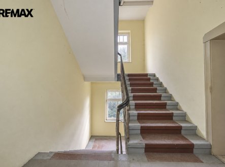 Prodej nájemního domu, 800 m²