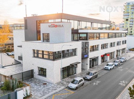 Pronájem komerčního objektu, obchodní centrum, 110 m²