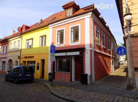 Pronájem bytu, 1+kk, 38 m²