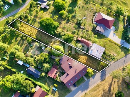 Prodej pozemku pro bydlení, 1 084 m²