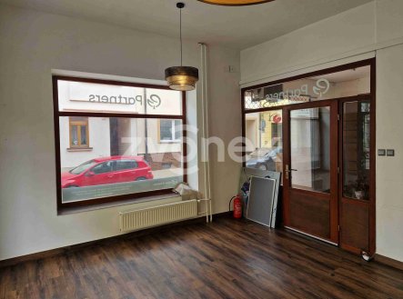 Pronájem obchodní prostory, 22 m²