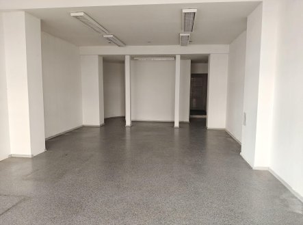 Pronájem obchodní prostory, 97 m²