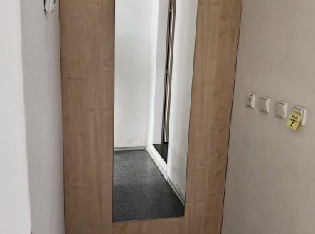 Pronájem obchodní prostory, 97 m²