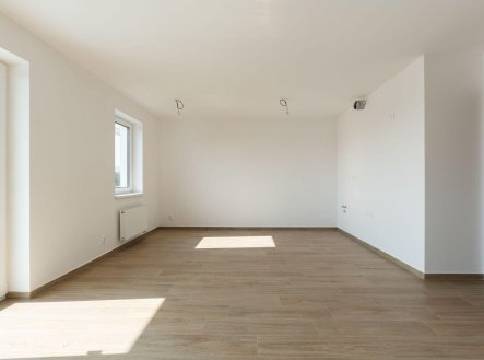 Pronájem bytu, 3+kk, 83 m²