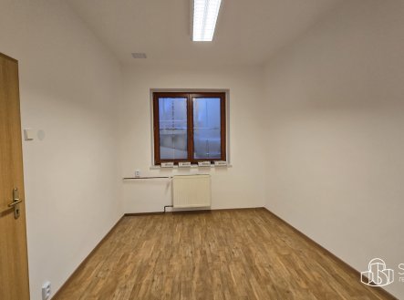 Pronájem kanceláře, 25 m²
