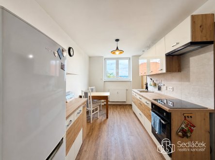 Pronájem bytu, 2+1, 60 m²