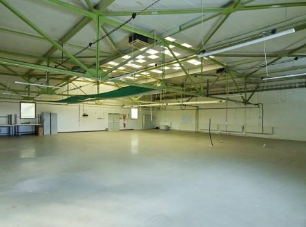 Pronájem skladu, 1 485 m²