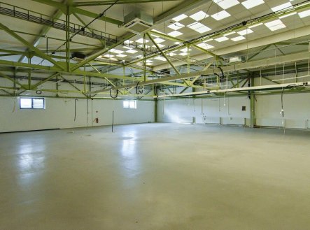 Pronájem skladu, 1 485 m²