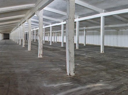Pronájem skladu, 1 611 m²