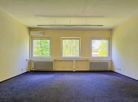 Pronájem kanceláře, 35 m²