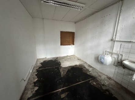 Pronájem skladu, 200 m²