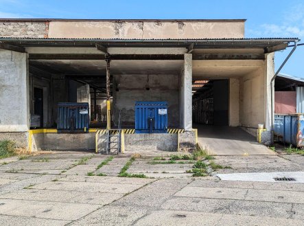 Pronájem skladu, 490 m²