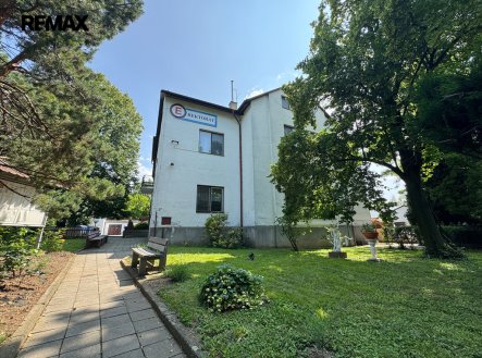 Prodej jiné komerční nemovitosti, 1 551 m²