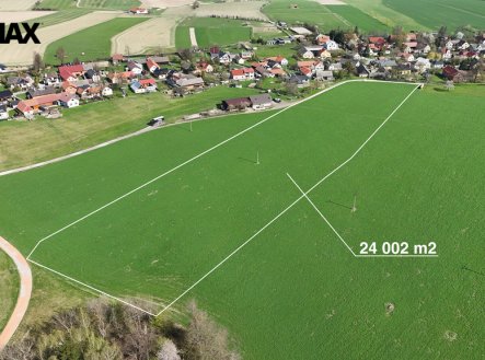 Prodej pozemku pro bydlení, 24 002 m²