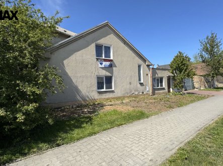 Prodej obchodní prostory, 105 m²