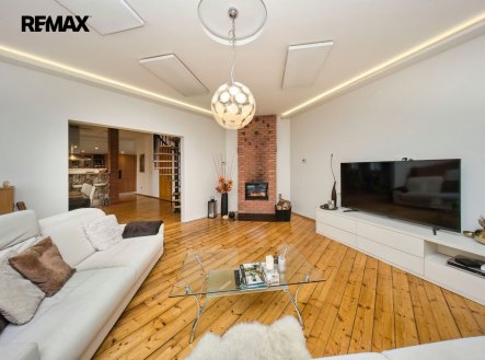 Prodej bytu, 5+1, 214 m²