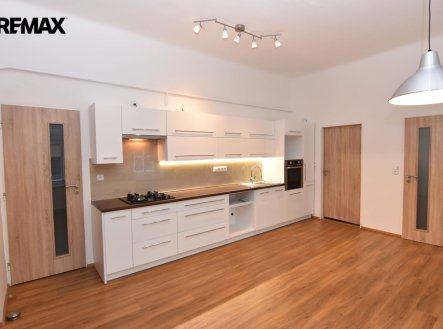 Pronájem bytu, 2+kk, 55 m²