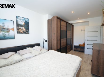 Pronájem bytu, 3+kk, 63 m²