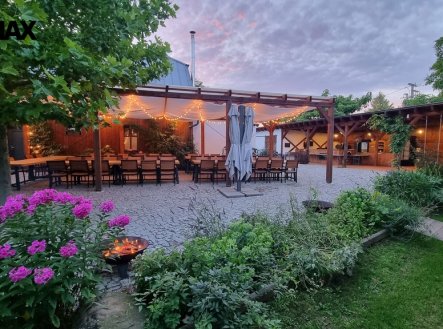 Prodej restaurace, 382 m²