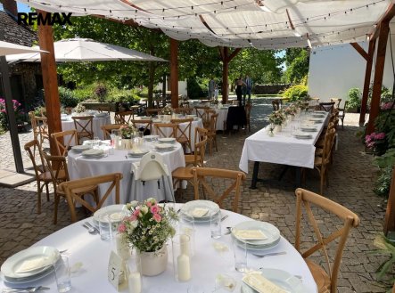 Prodej restaurace, 382 m²