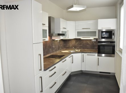 Pronájem bytu, 3+1, 78 m² obrázek